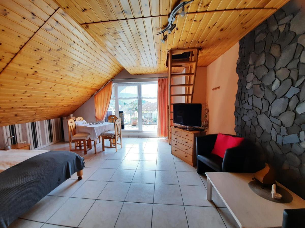 Gaestehaus Moselblick Trittenheim Dış mekan fotoğraf